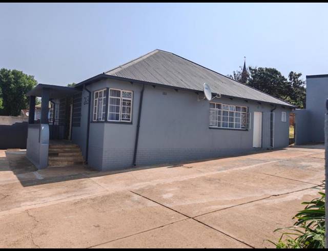 BUSINESS FOR SALE IN JEPPESTOWN